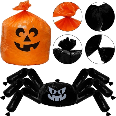 La feuille enorme de pelouse de potiron d'araignée de Halloween met en sac le décor de partie